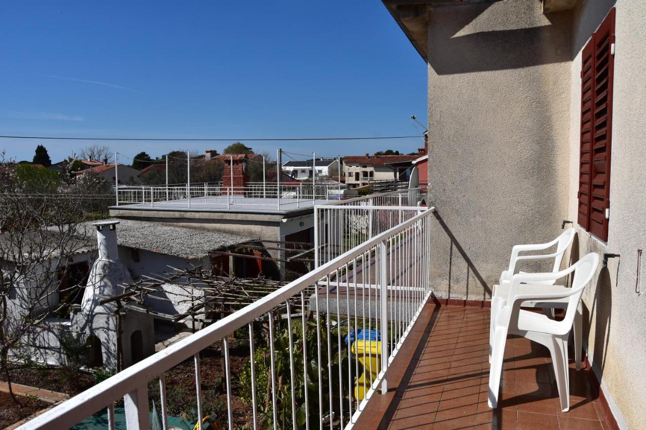 Apartman Miki 파자나 외부 사진